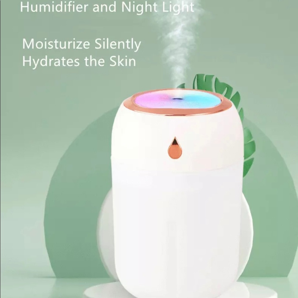 Colorful Led Light USB Mini Humidifier - Picture 6 of 14